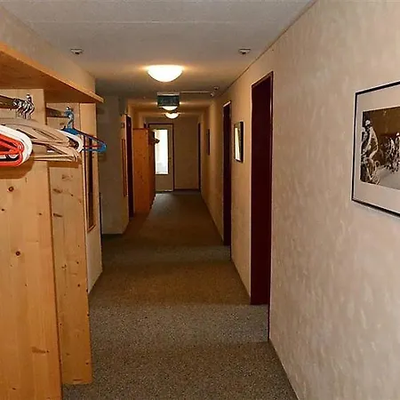 Schonried Sleeps 12 Wifi * Gstaad